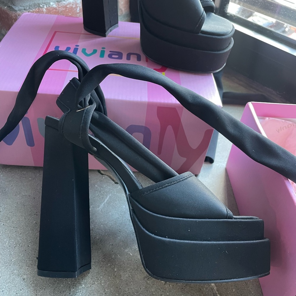 Vivanly platform heels